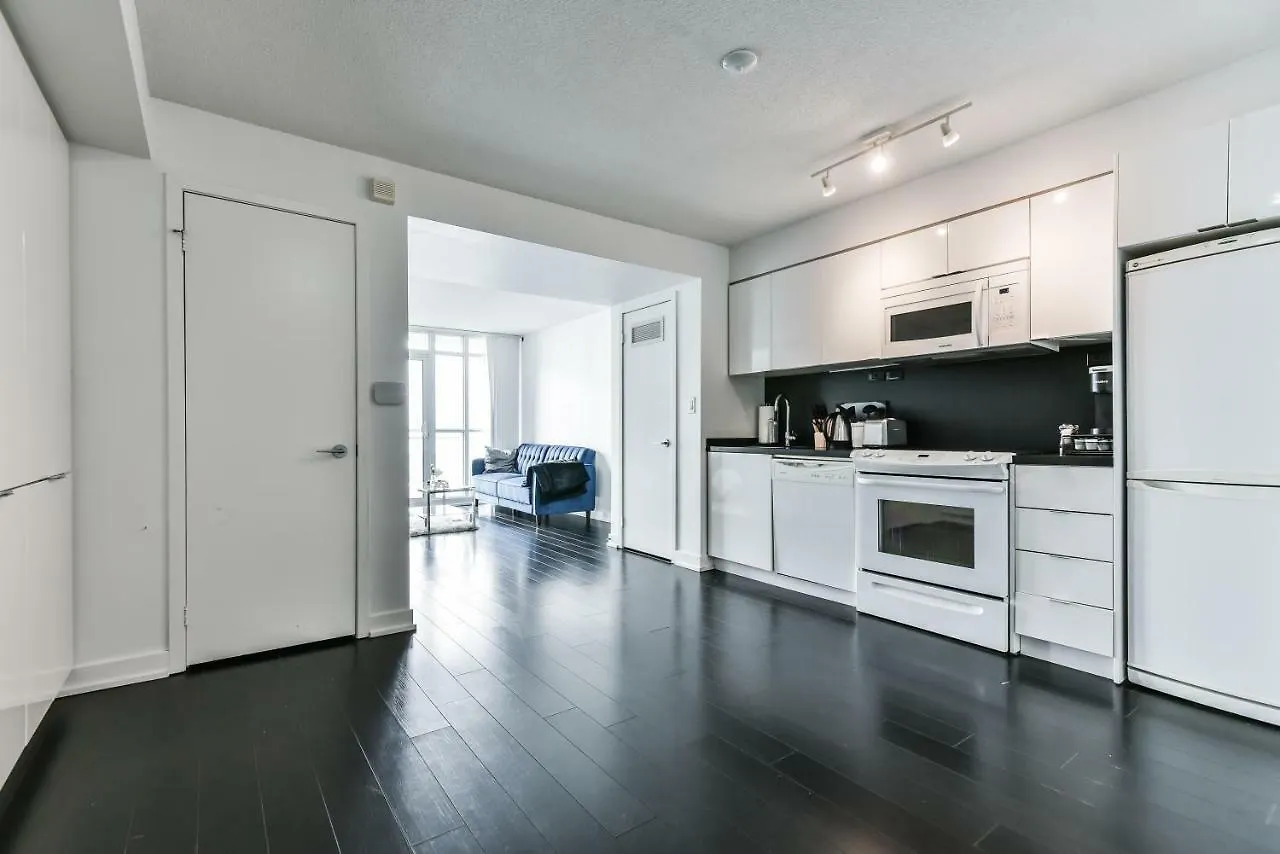 Iceboat Terrace Luxury Condos Toronto Apartman